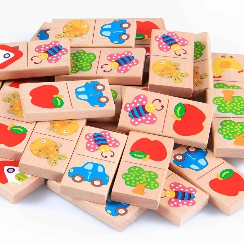 Brinquedo Montessori Dominó